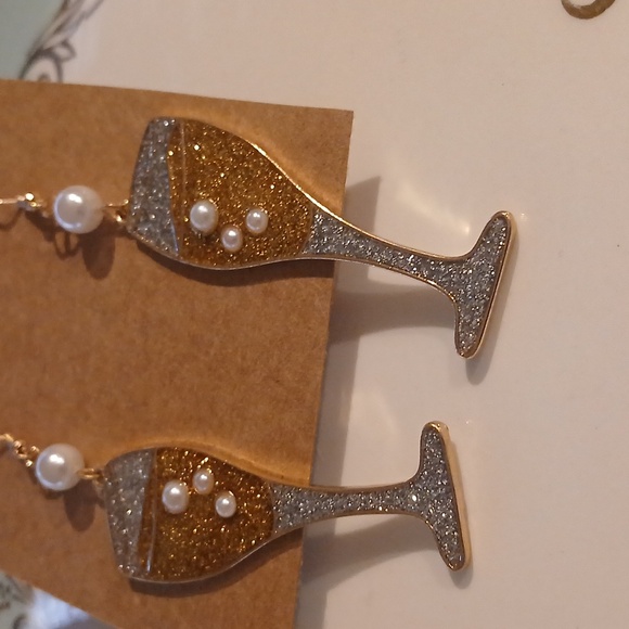 116   Gold Tone Champagne Problems Gold And Silver Champange Glass Earrings - Picture 4 of 5